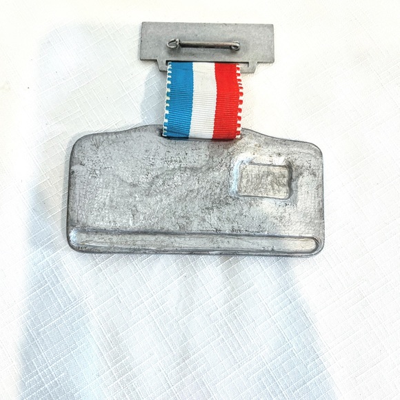 Ramstein Roadrunners Volksmarch Medal Medallion Vintage Memorabilia - Picture 3 of 5